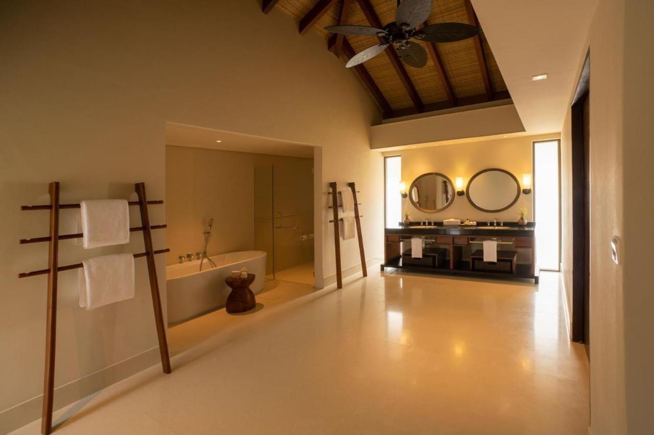 The Residence Maldives At Dhigurah Dhigurah  Екстериор снимка